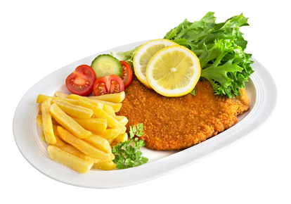 Schnitzel und Pommes